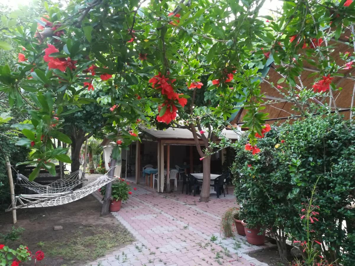 Kervan Pansiyon Çıralı Exterior foto